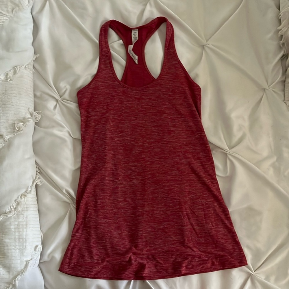 Lululemon Waist-Length
Racerback Tank Top Heathered Red Size 6